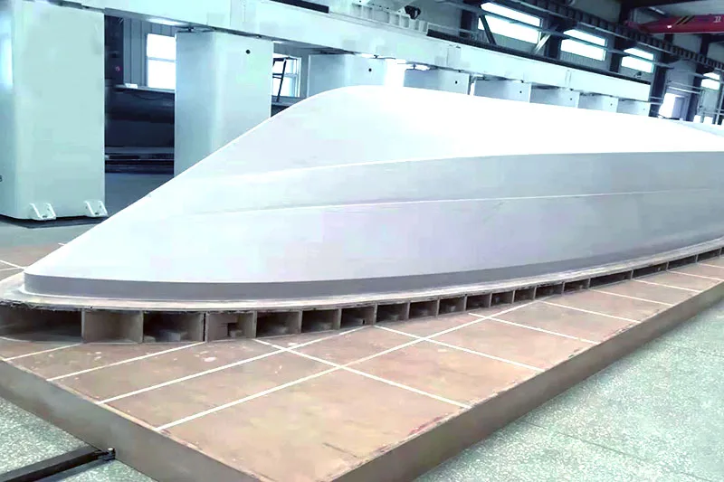 costruzione di barche marine con macchina router cnc a 5 assi